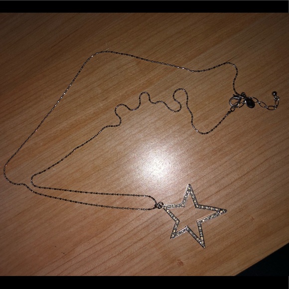 Long hanging necklace - Picture 1 of 3